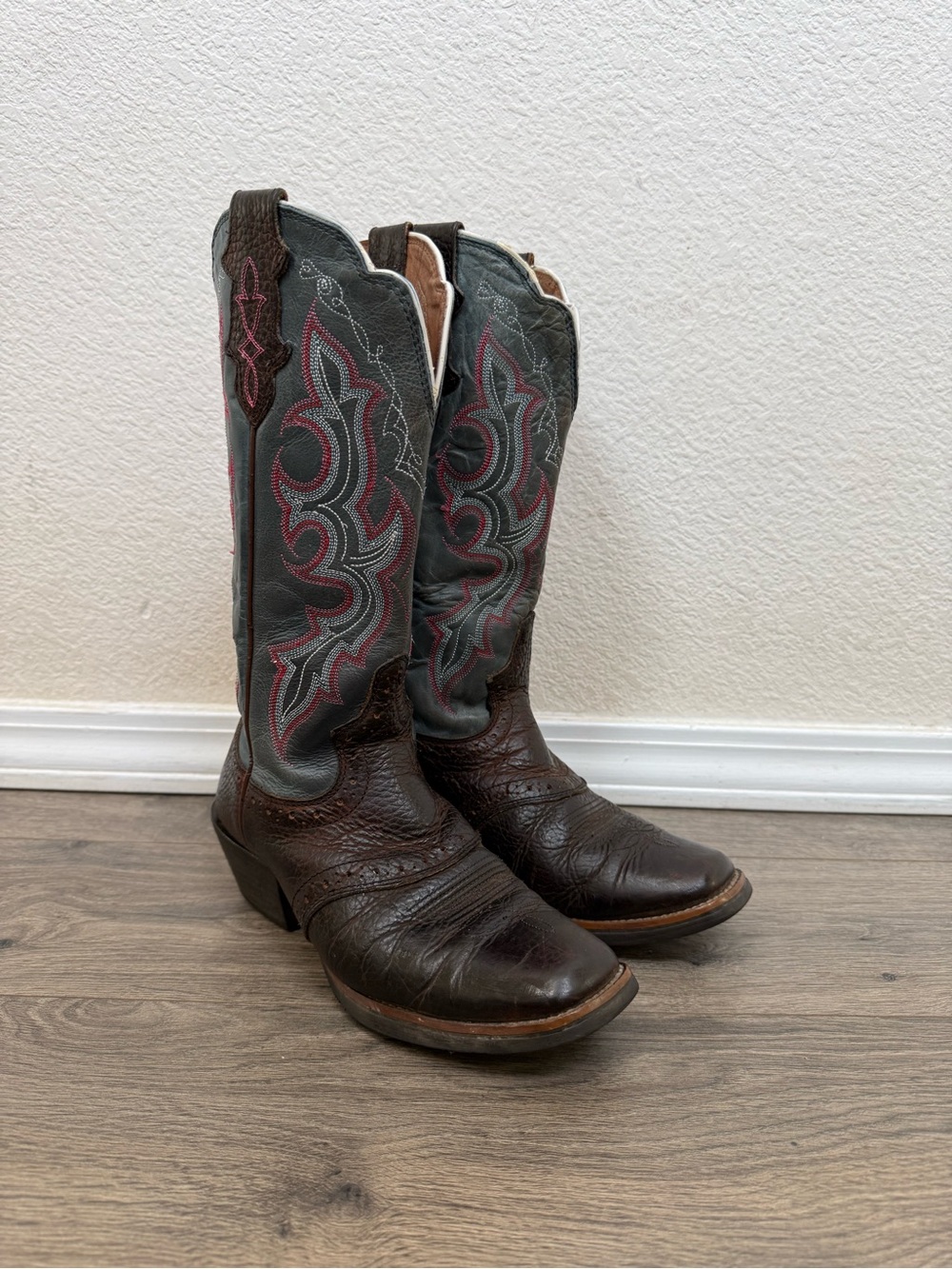 Justin Boots Brown Leather Western Boots with Pink Accent